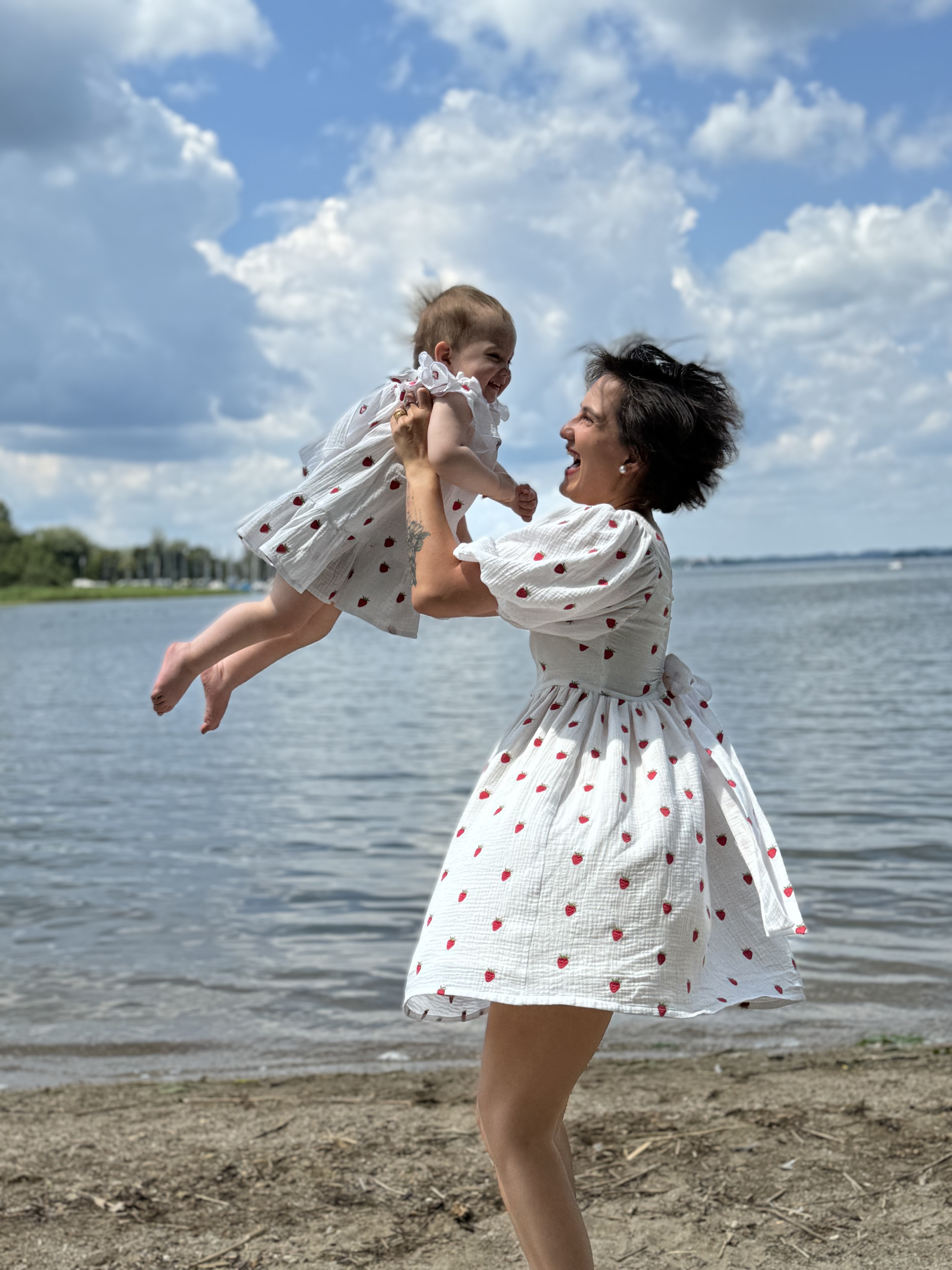 Strawberry Puff Sleeve Dress — handmade cotton-linen dress, size S, front view, by Jenna K. Studio Munich